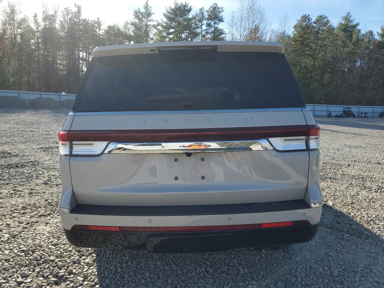 2024 LINCOLN NAVIGATOR
