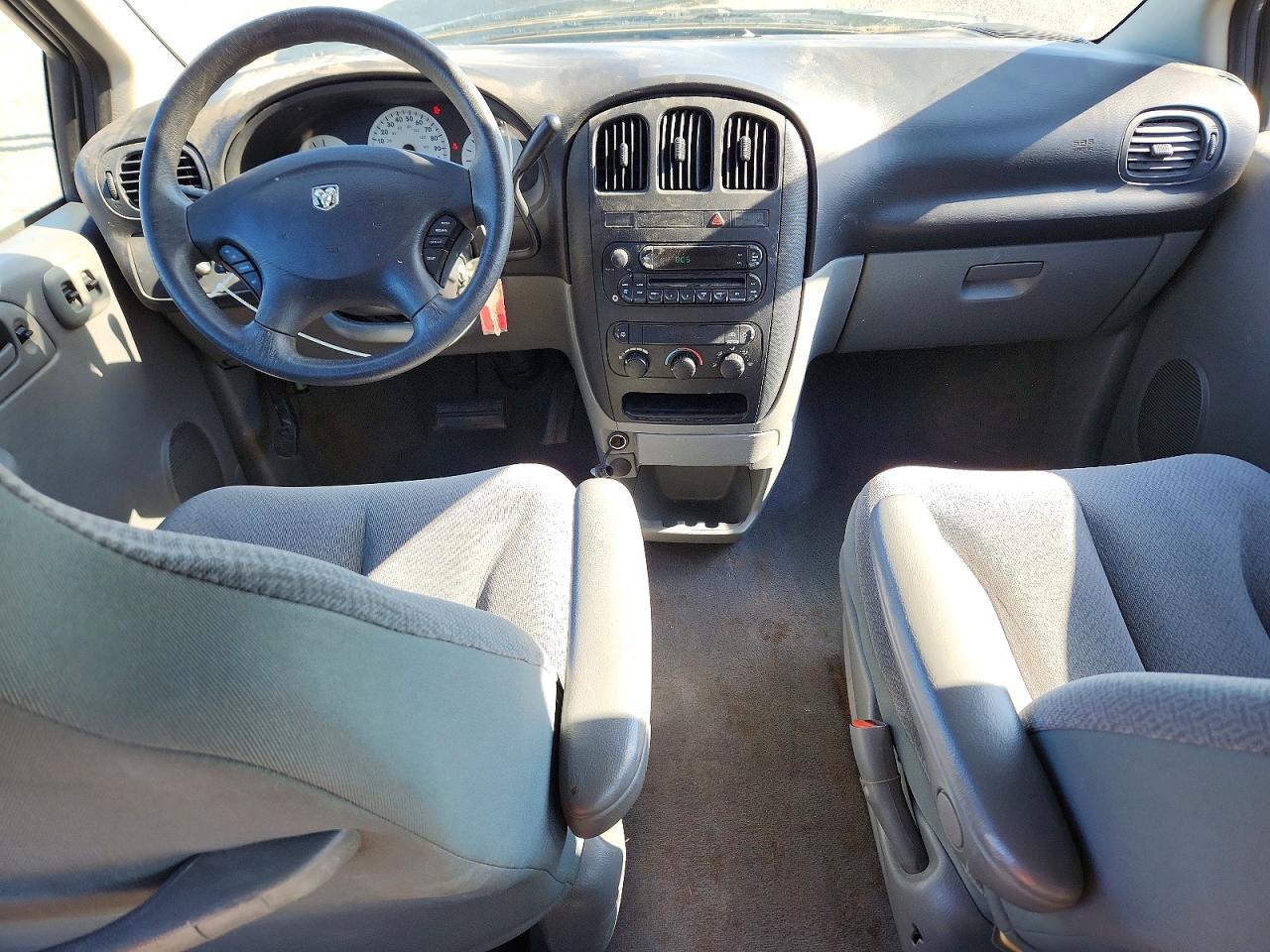 2005 DODGE CARAVAN