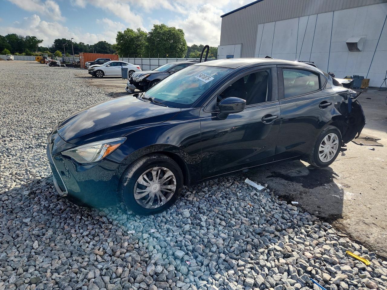 2019 TOYOTA YARIS
