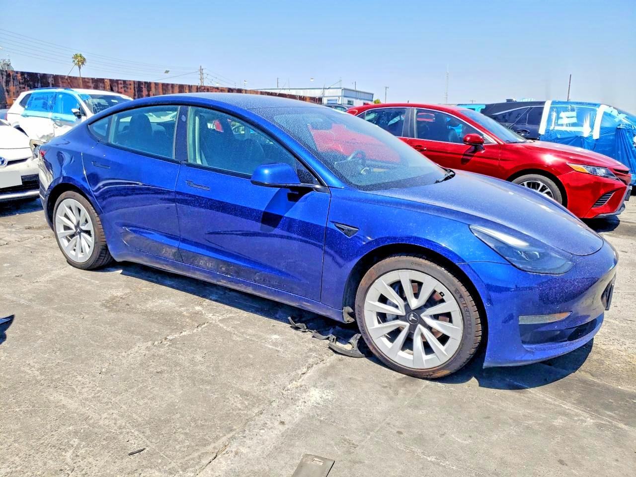 2022 TESLA MODEL 3