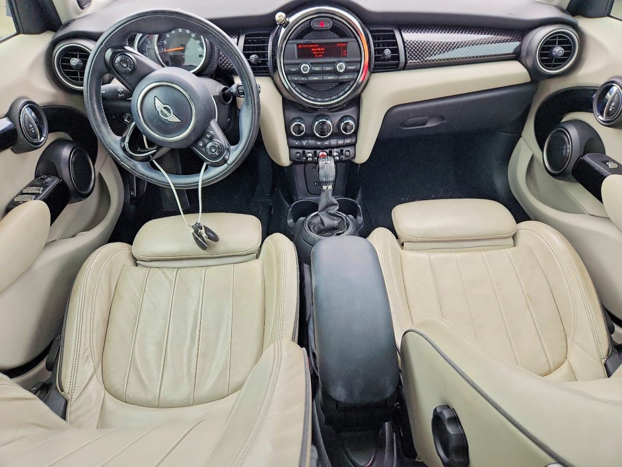 2015 MINI COOPER