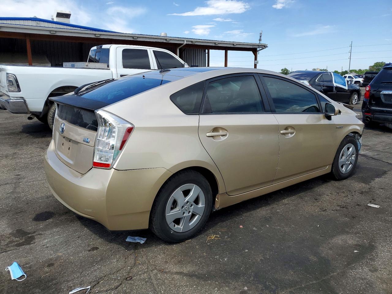 2010 TOYOTA PRIUS
