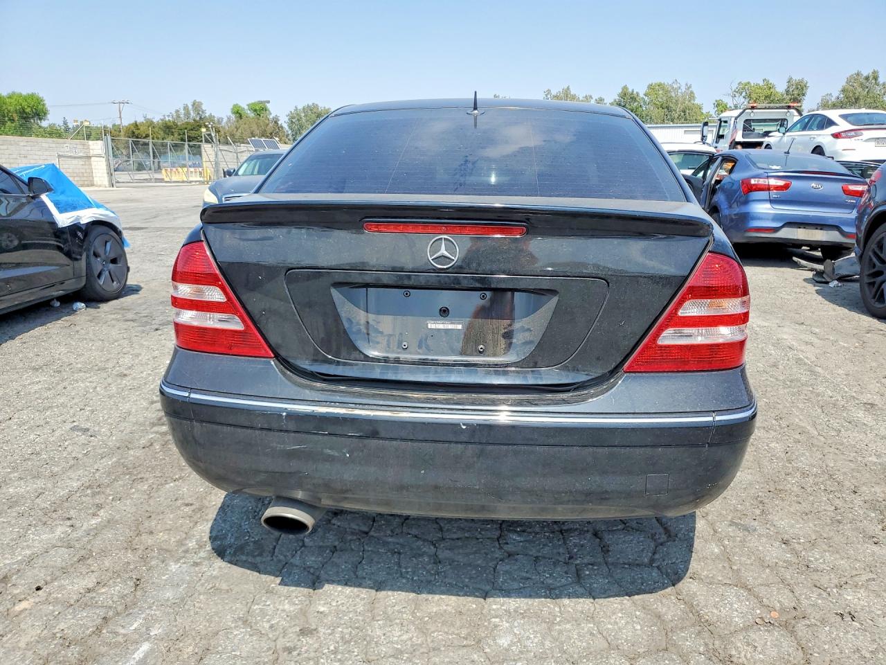 2006 MERCEDES-BENZ C-CLASS