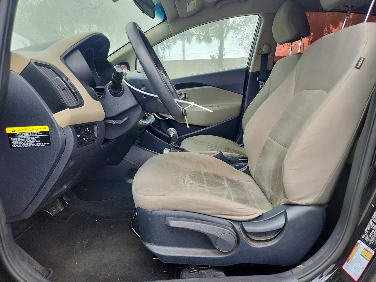 2015 KIA RIO