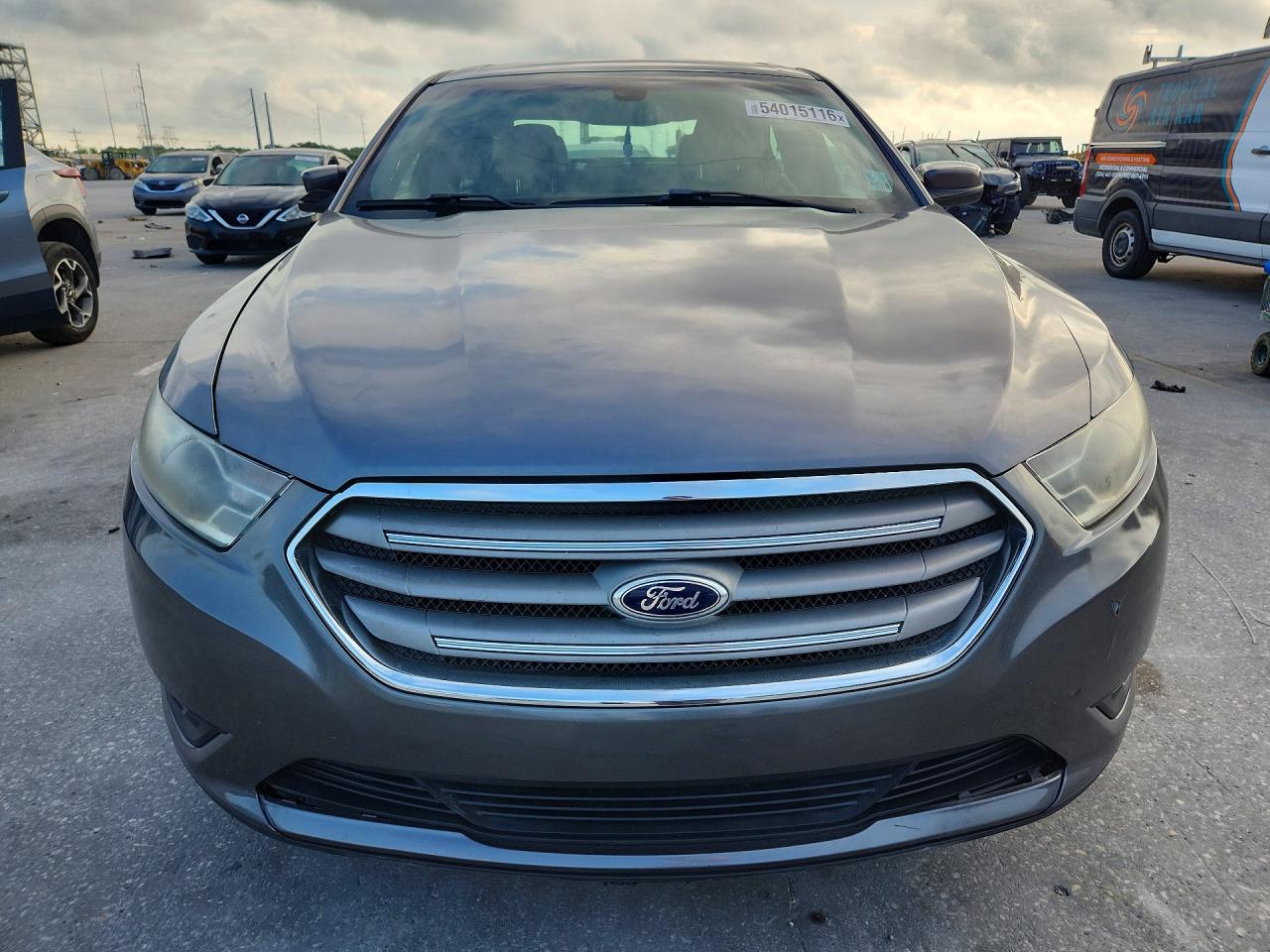 2013 FORD TAURUS