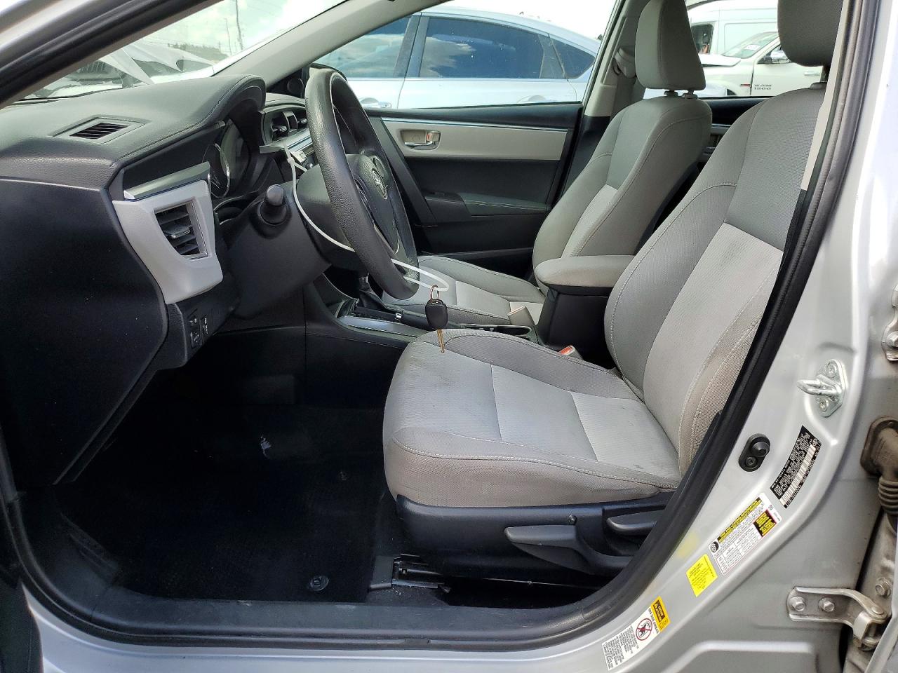 2015 TOYOTA COROLLA