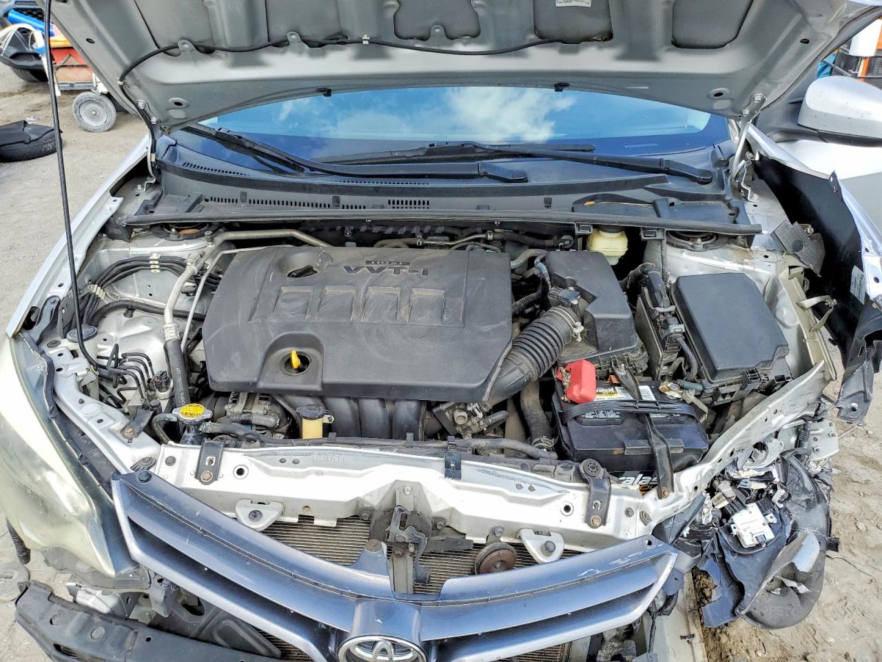 2015 TOYOTA COROLLA