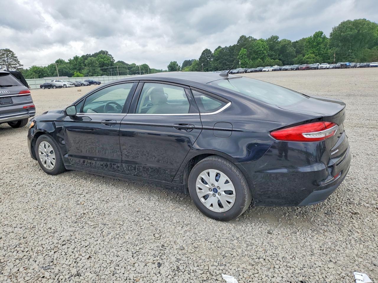 2019 FORD FUSION
