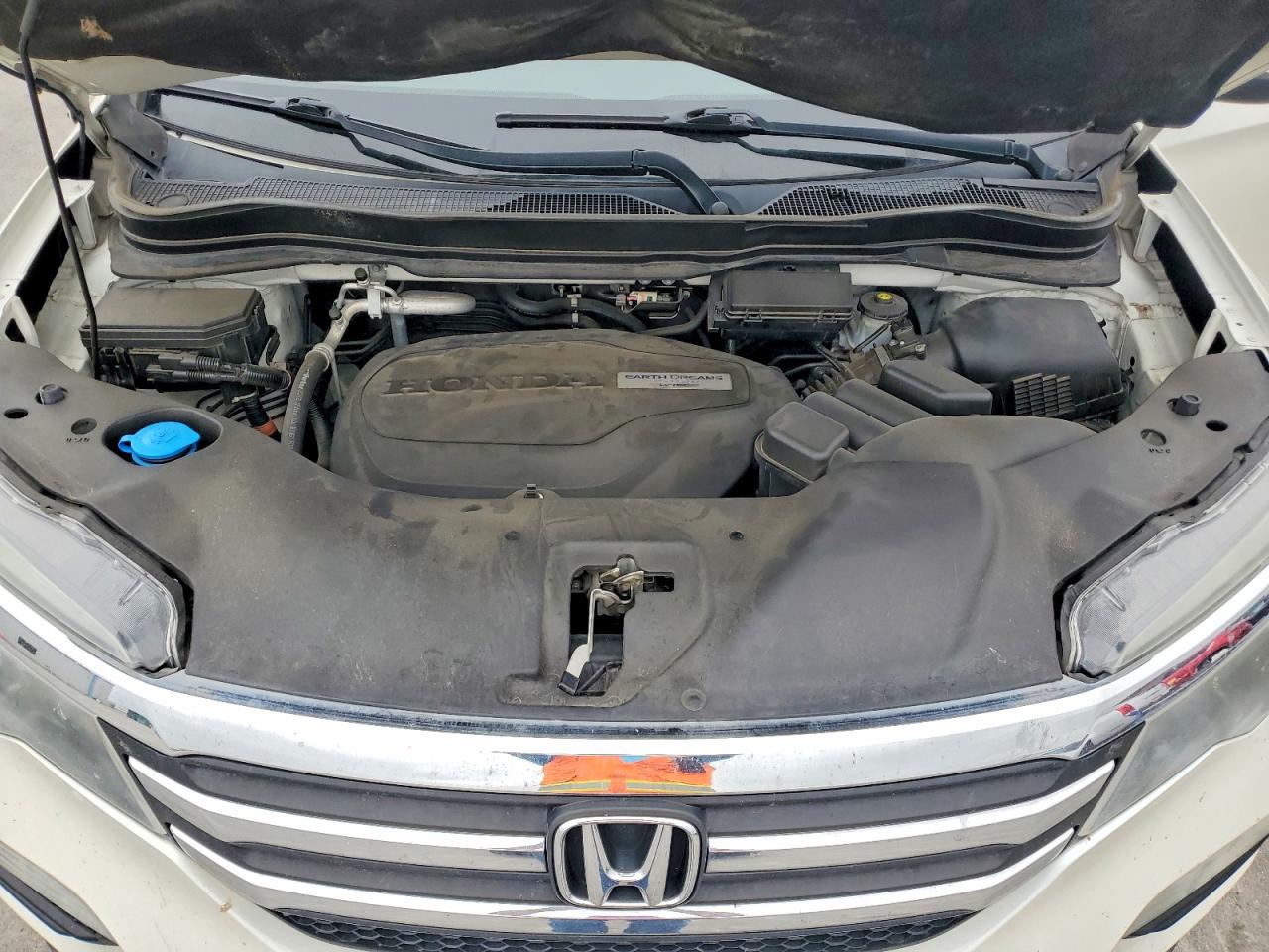 2016 HONDA PILOT