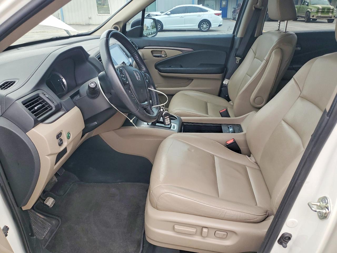2016 HONDA PILOT