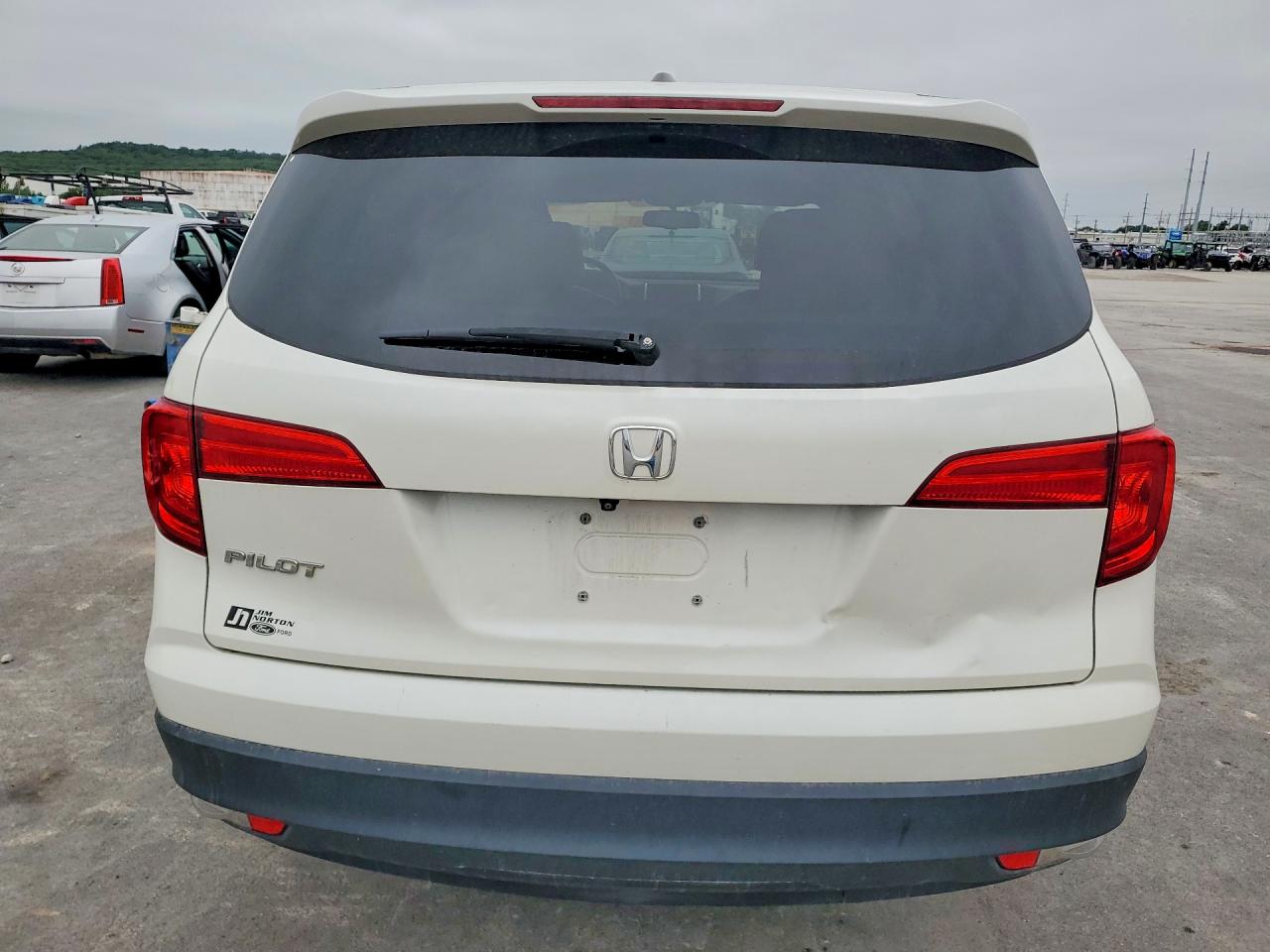 2016 HONDA PILOT