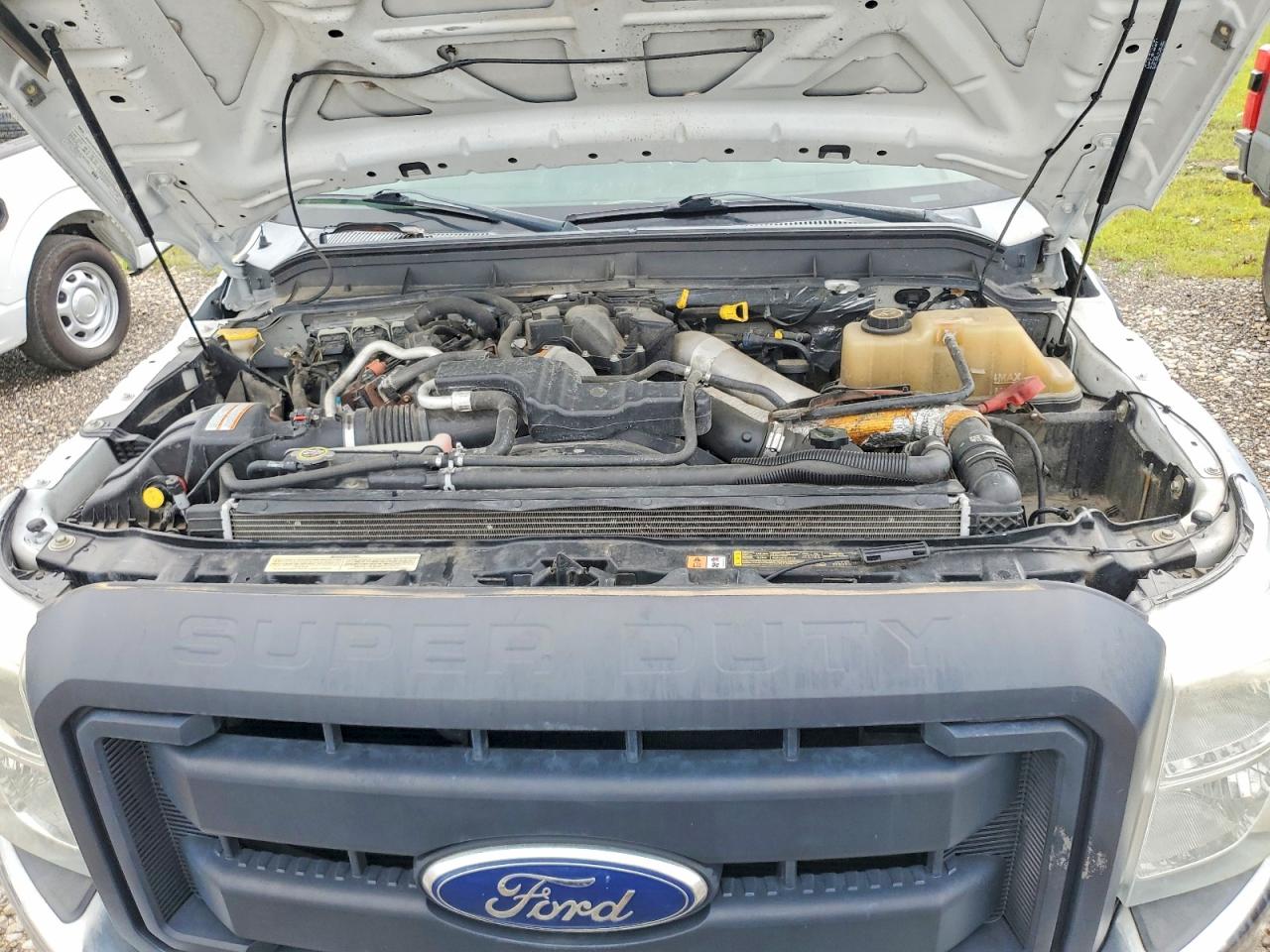 2016 FORD F550