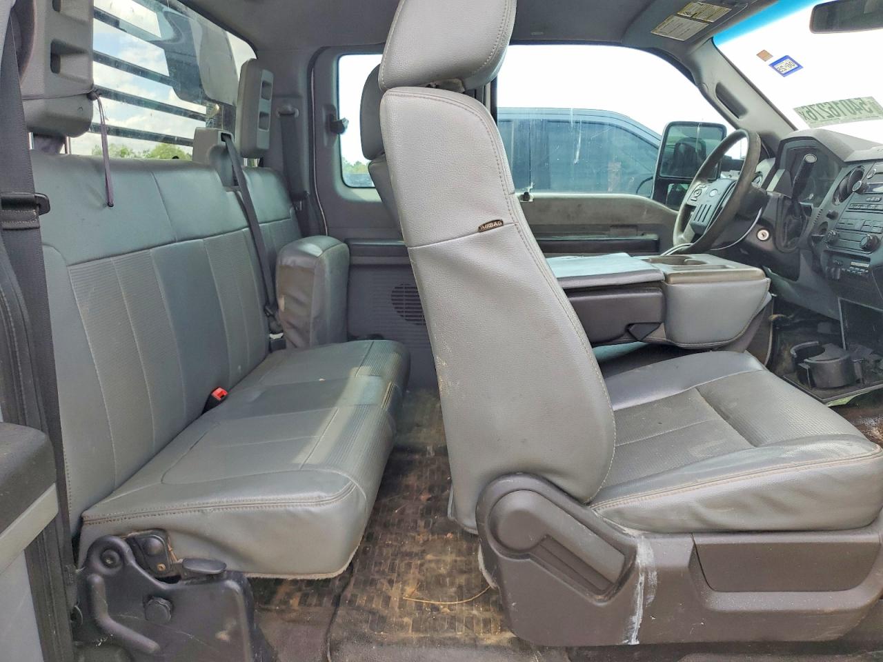 2016 FORD F550