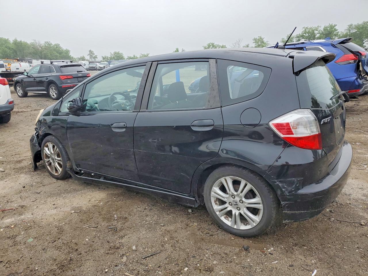 2011 HONDA FIT
