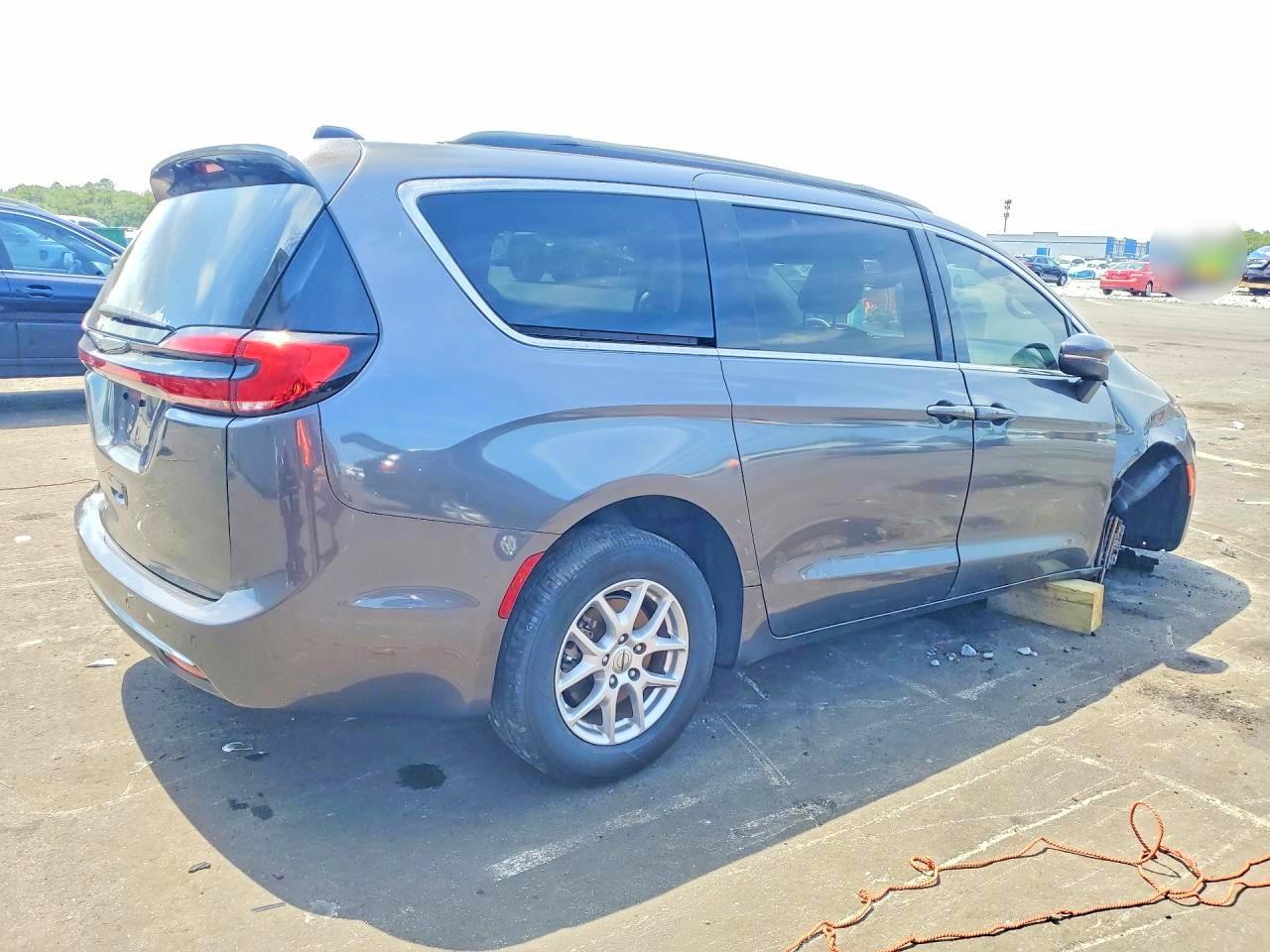 2023 CHRYSLER PACIFICA