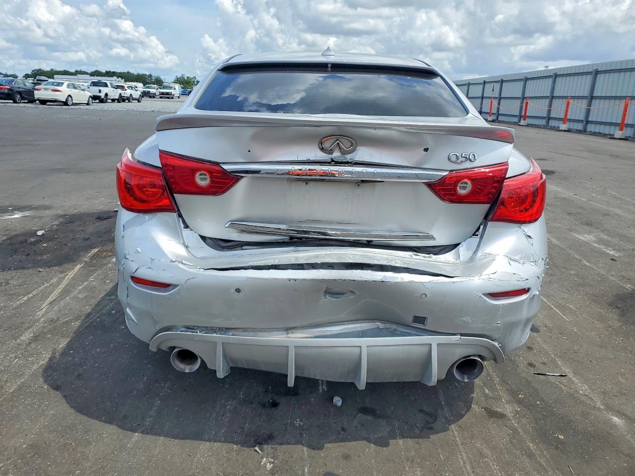 2014 INFINITI Q50