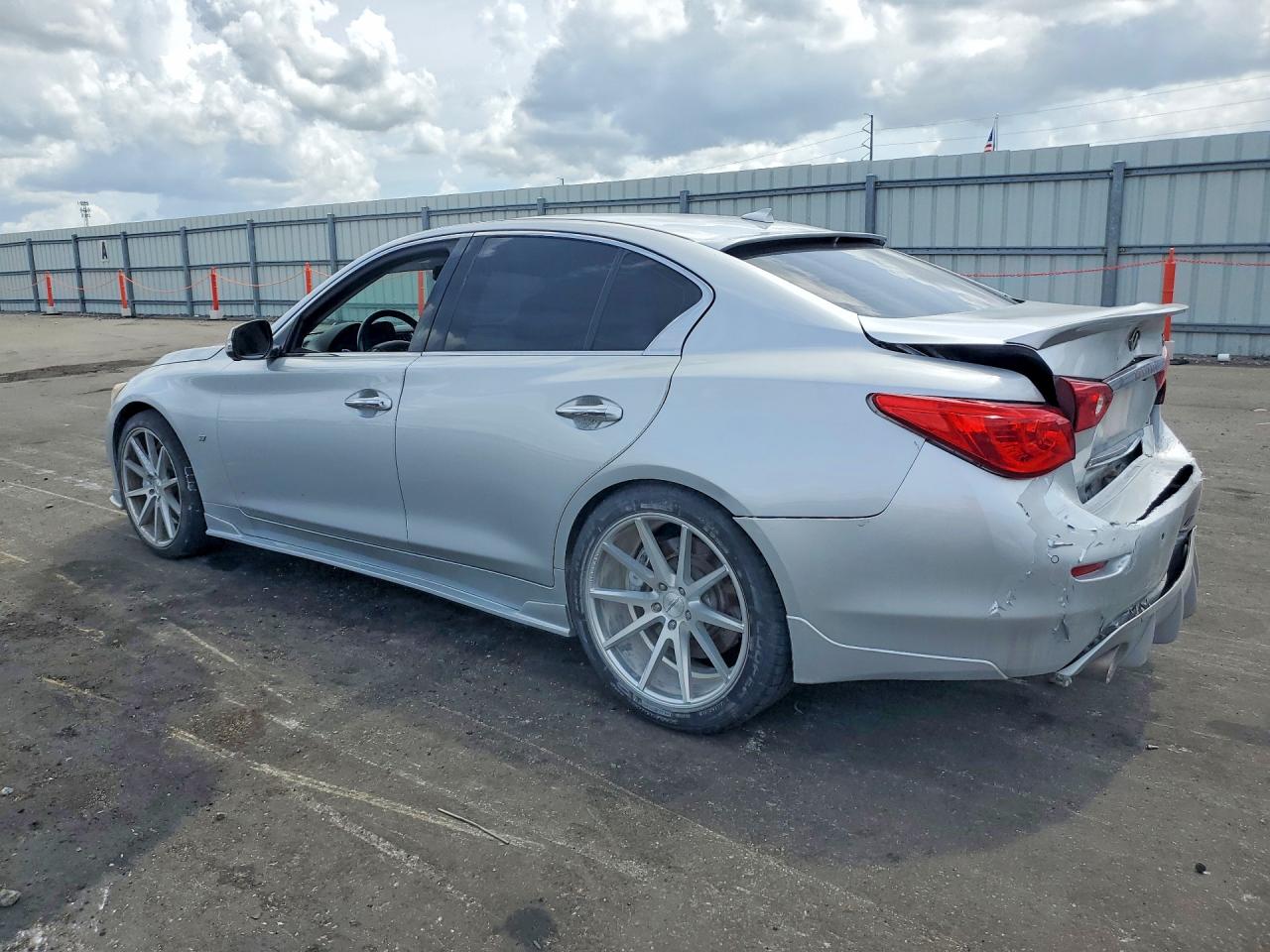 2014 INFINITI Q50