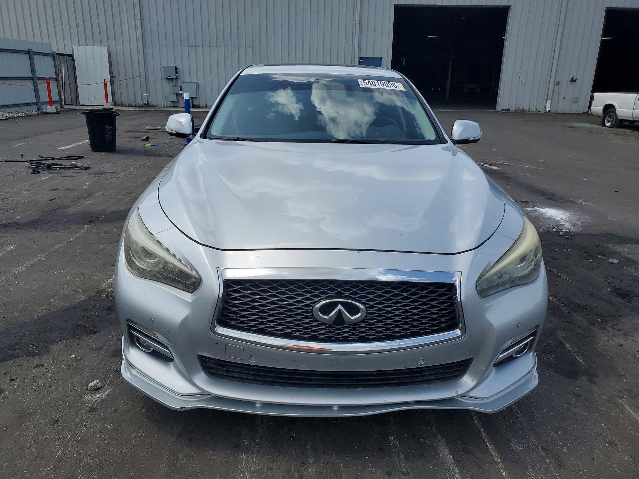 2014 INFINITI Q50