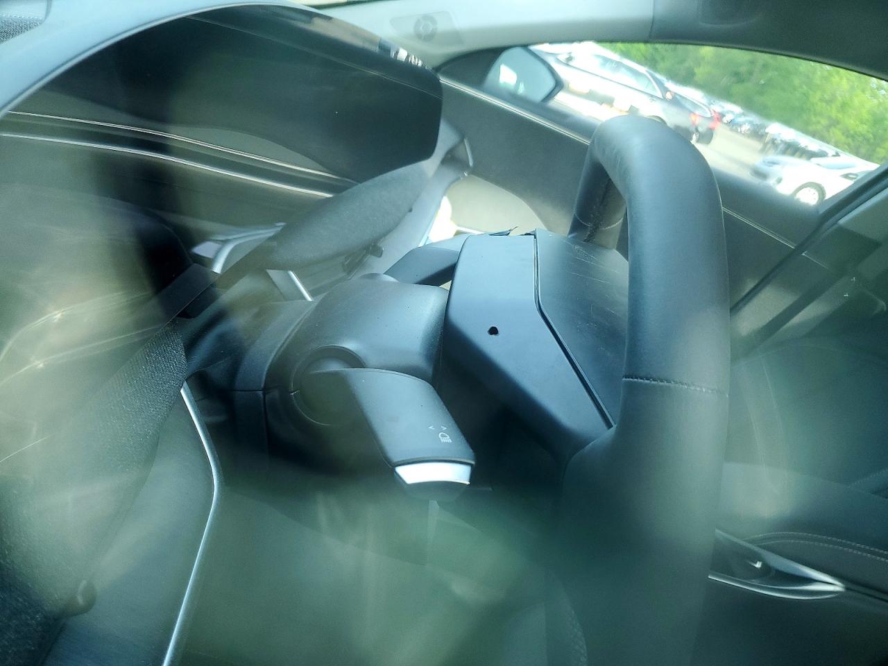 2025 LUCID MOTORS AIR