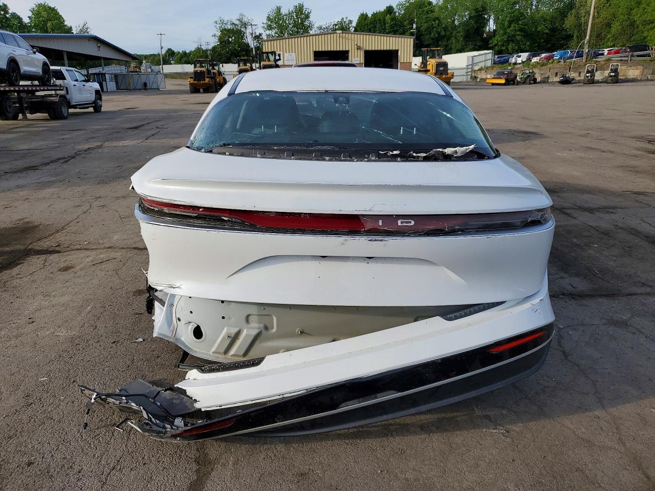 2025 LUCID MOTORS AIR