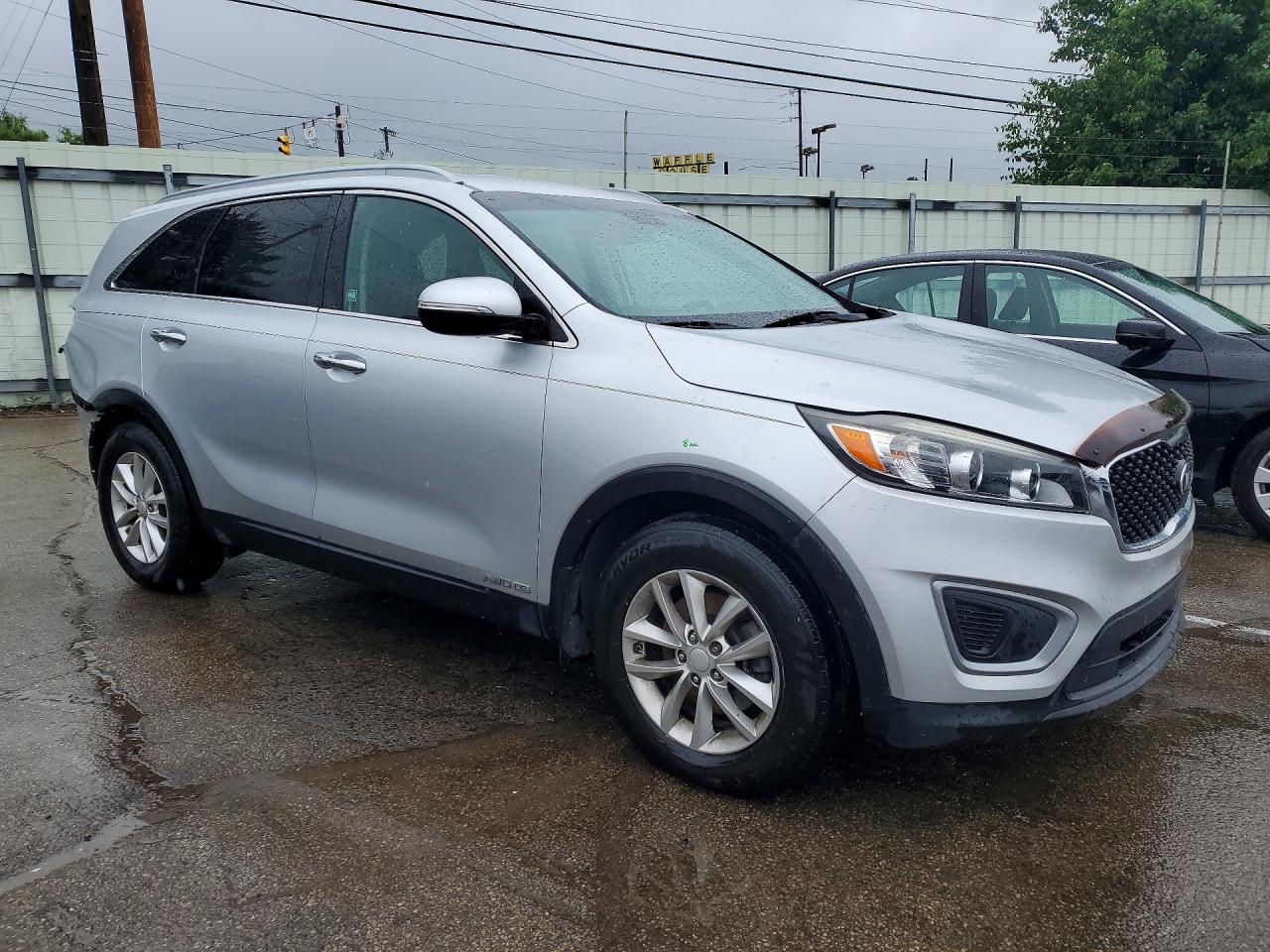 2016 KIA SORENTO