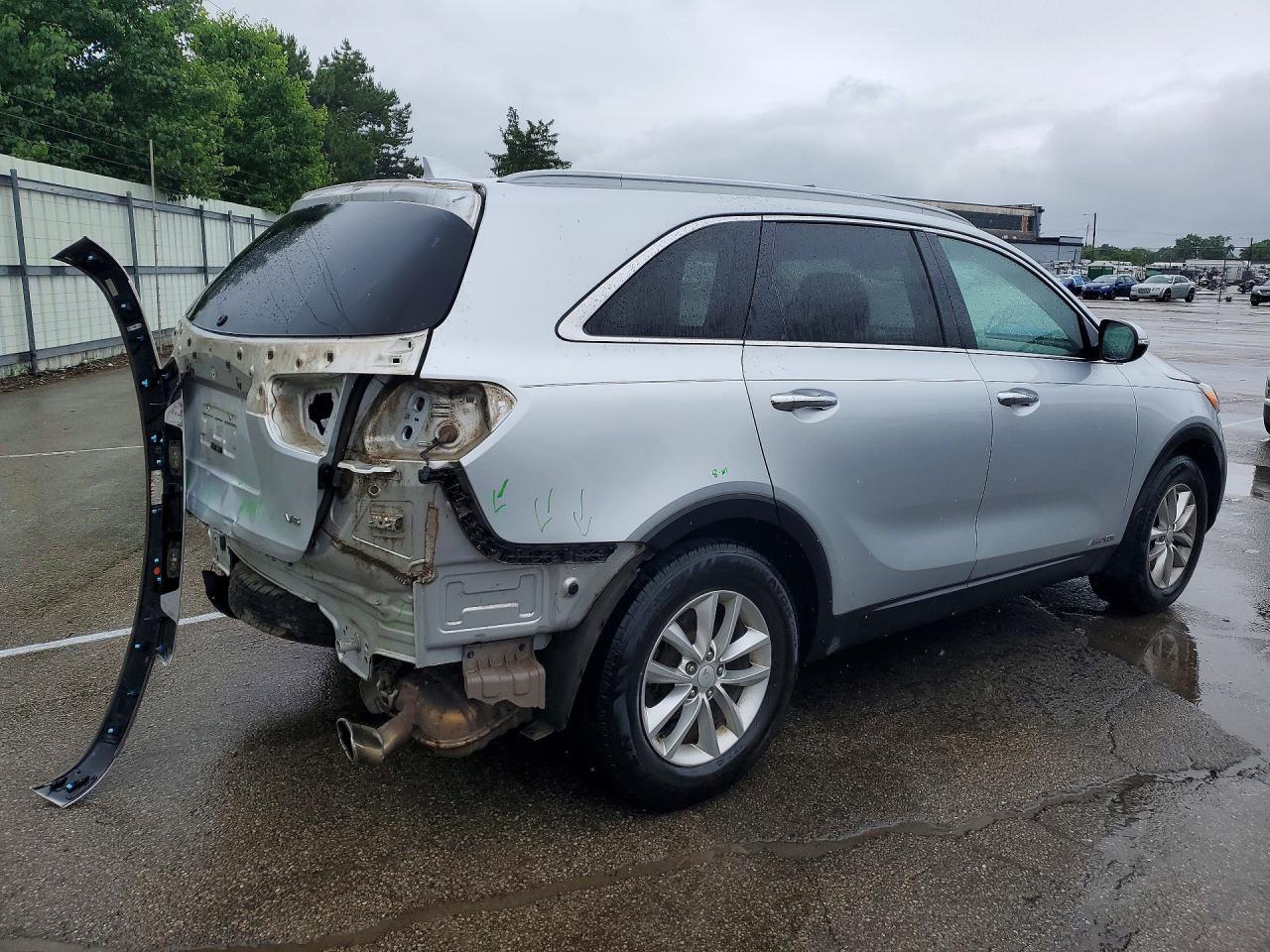 2016 KIA SORENTO