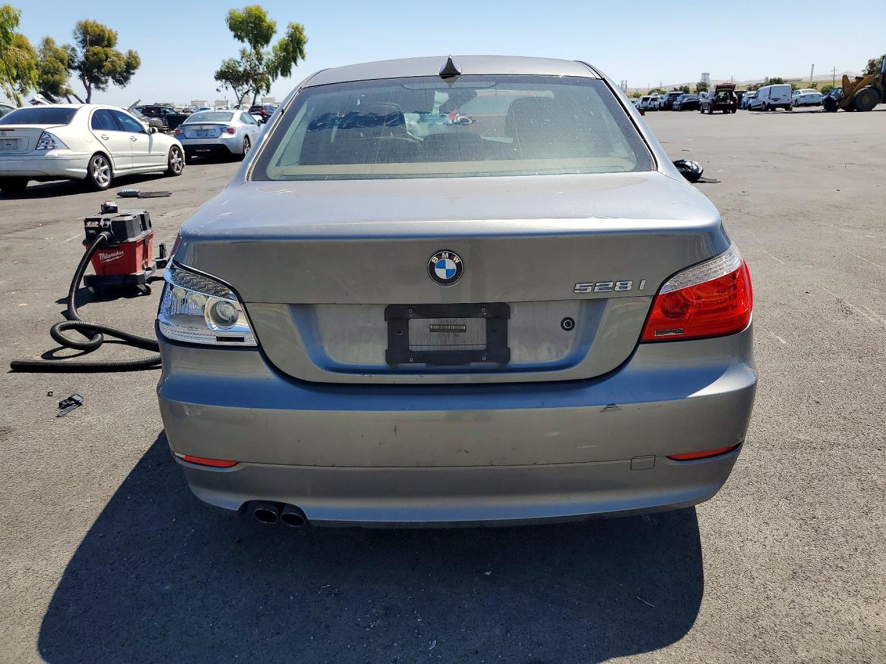 2010 BMW 5 SERIES