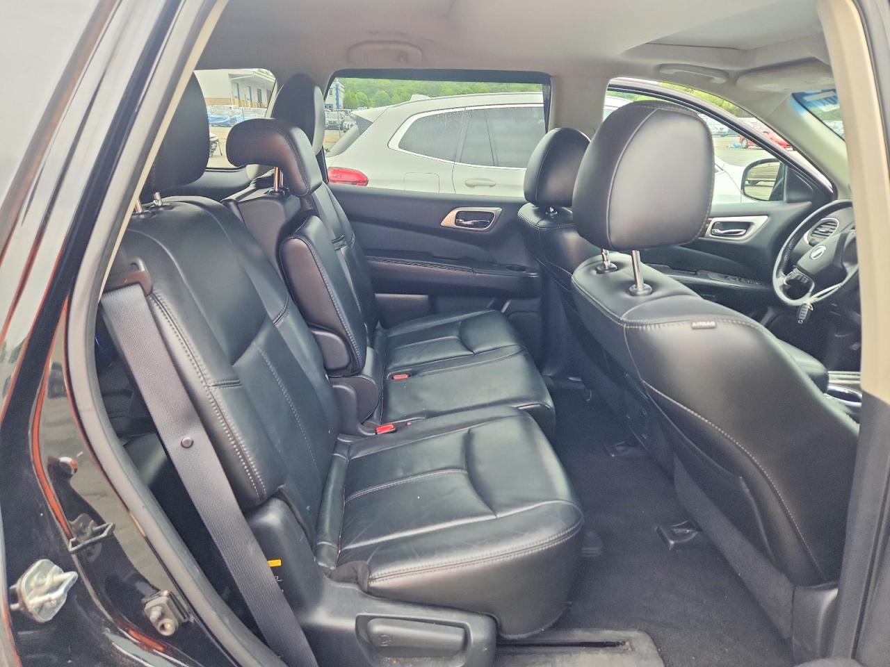 2013 NISSAN PATHFINDER