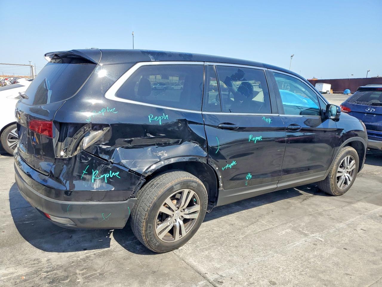 2017 HONDA PILOT