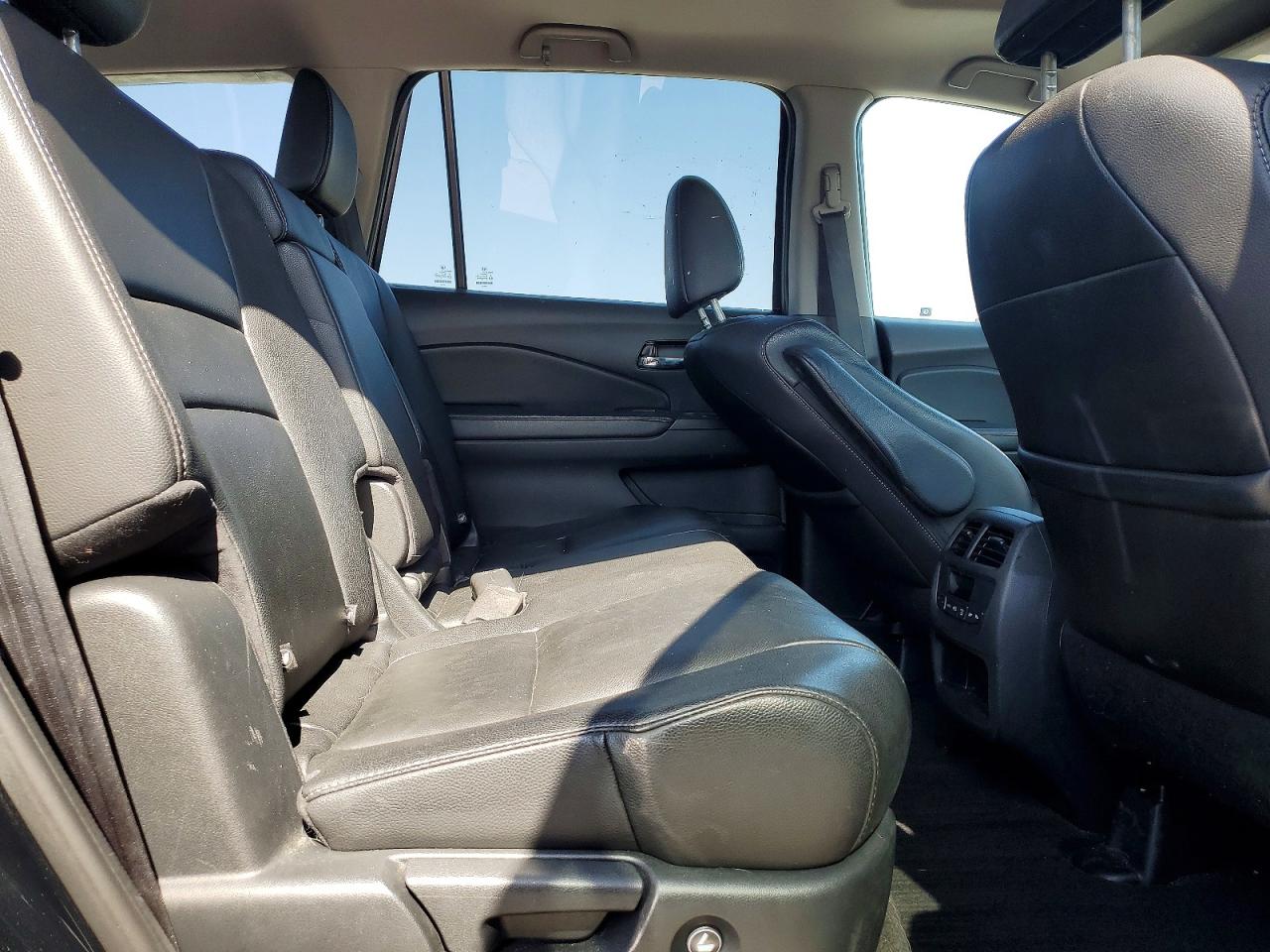 2017 HONDA PILOT