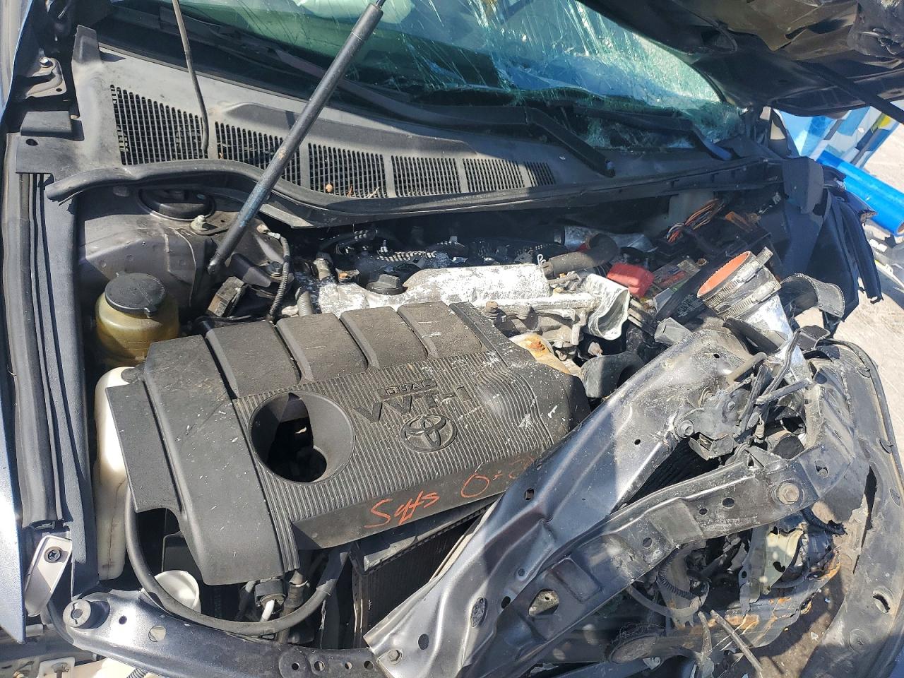 2011 TOYOTA CAMRY