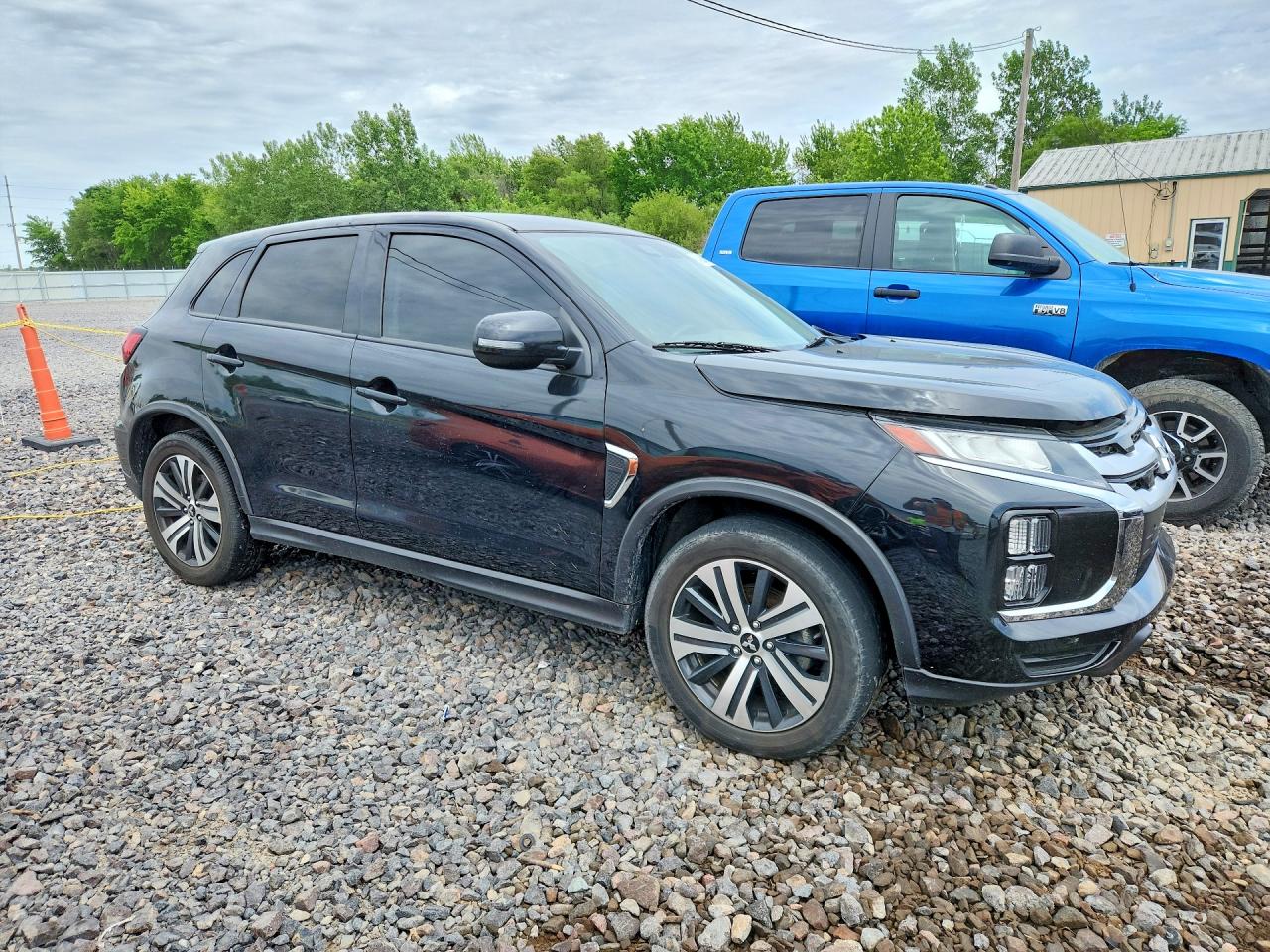 2021 MITSUBISHI OUTLANDER