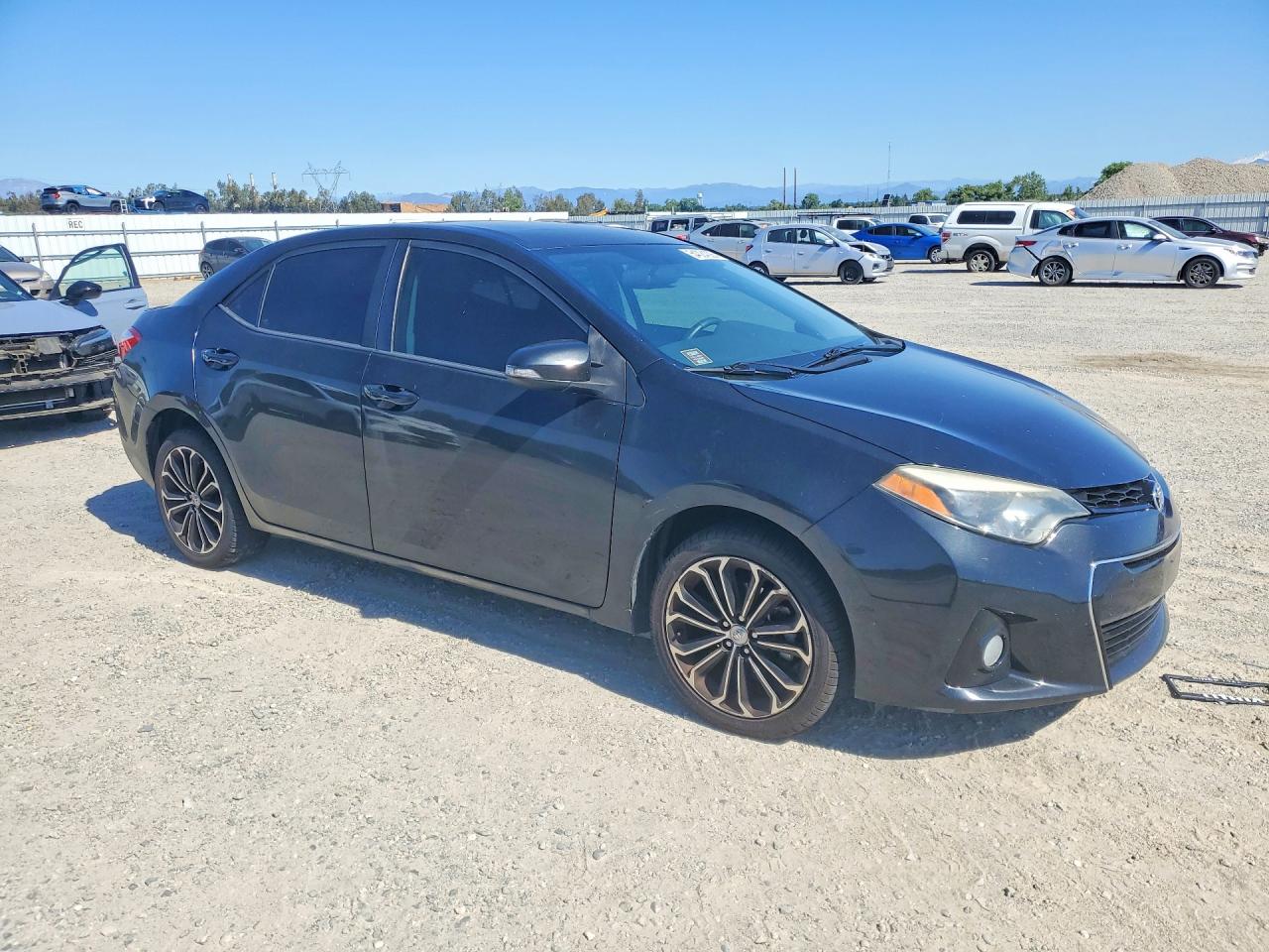 2014 TOYOTA COROLLA