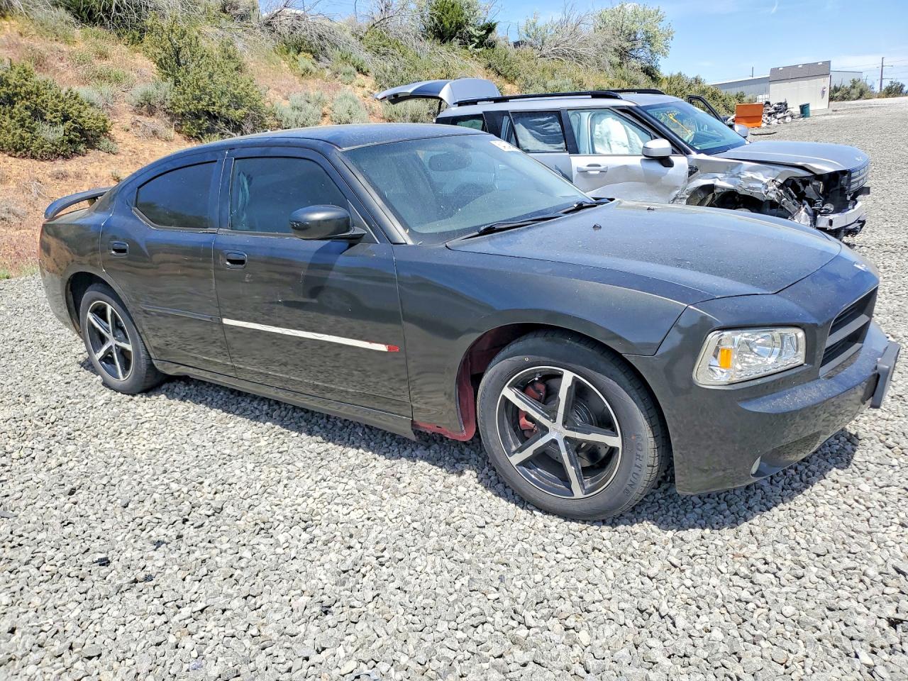 2006 DODGE CHARGER R
