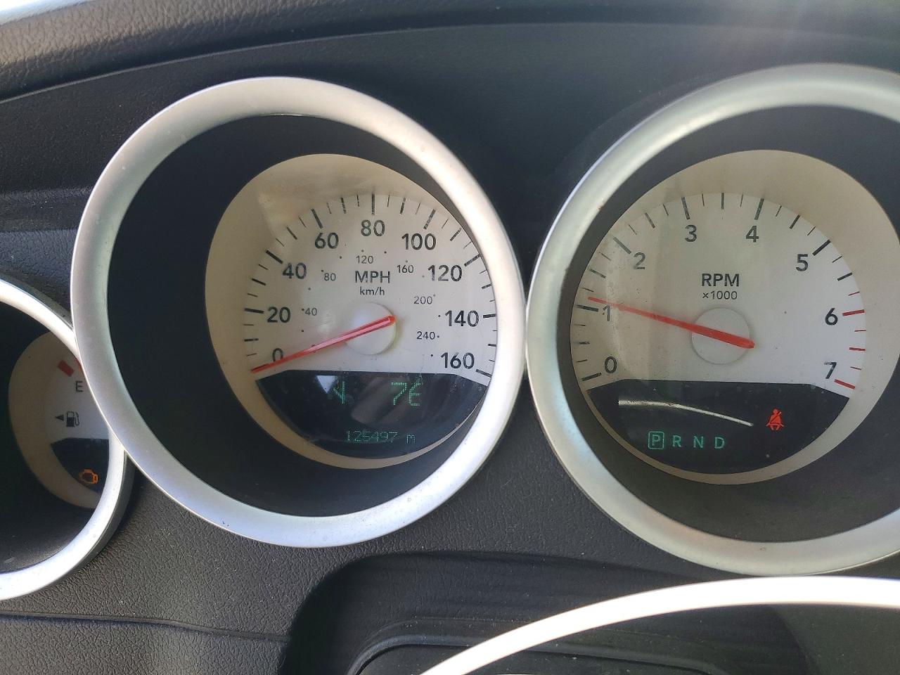 2006 DODGE CHARGER R