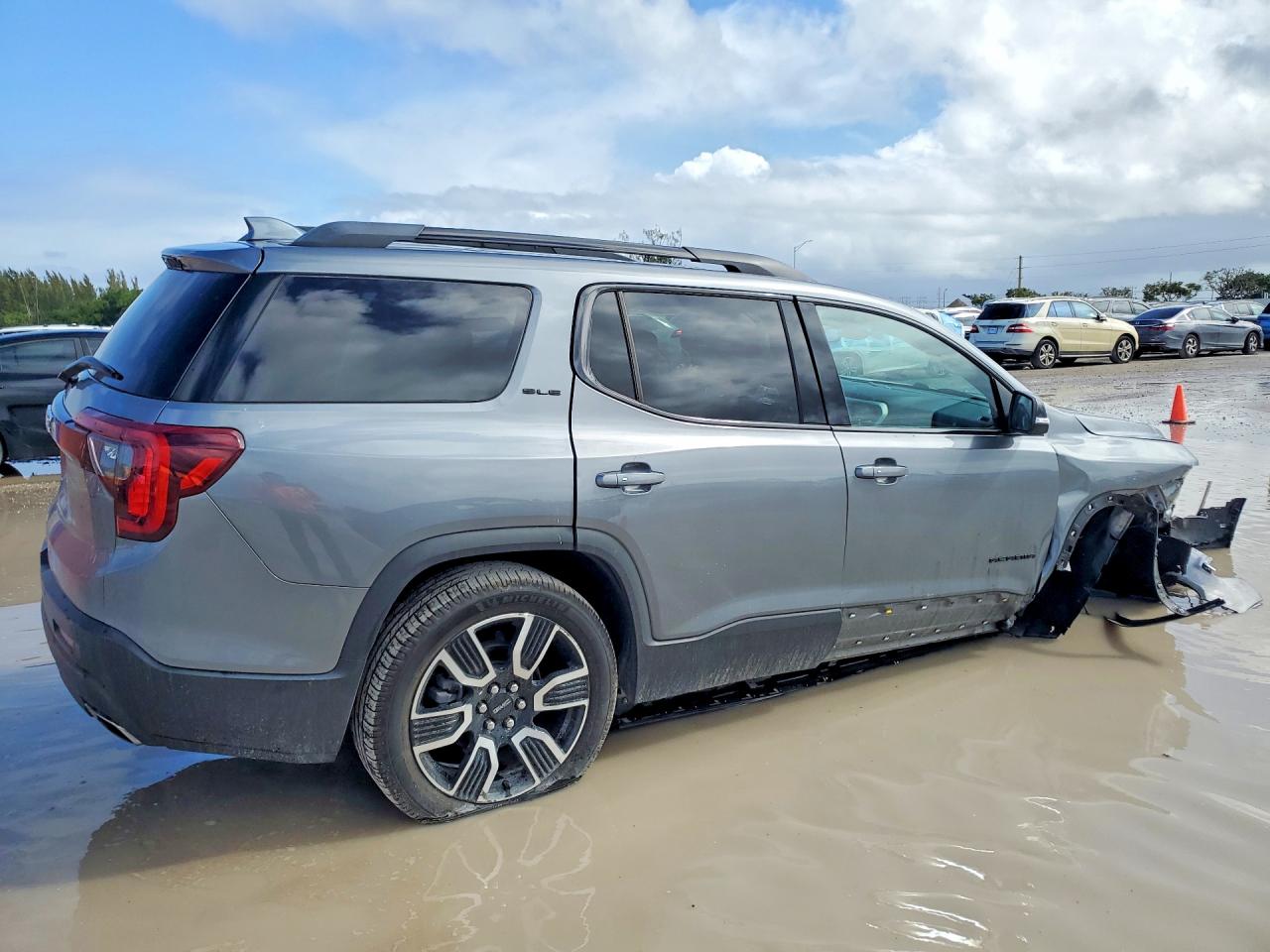 2021 GMC ACADIA