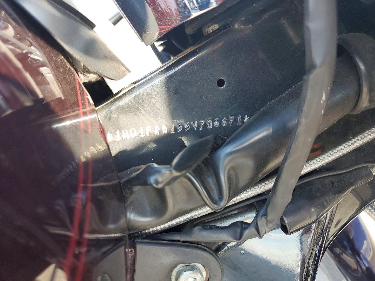 2005 HARLEY-DAVIDSON FL