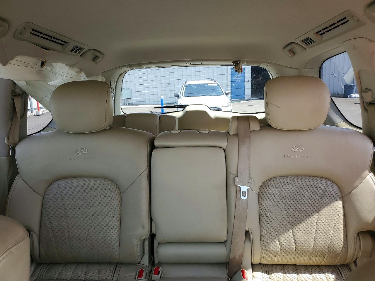 2012 INFINITI QX56 BASE