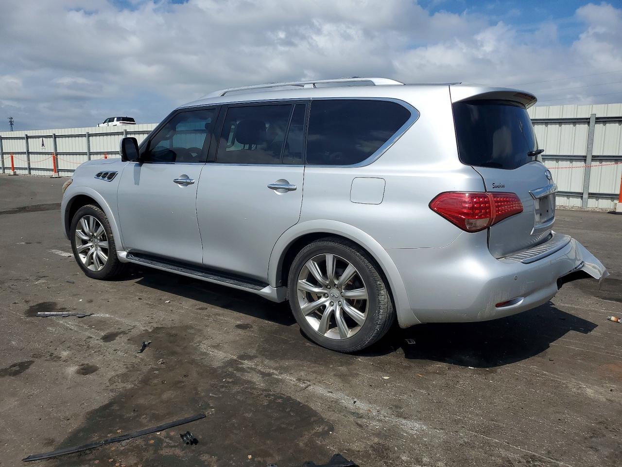 2012 INFINITI QX56 BASE