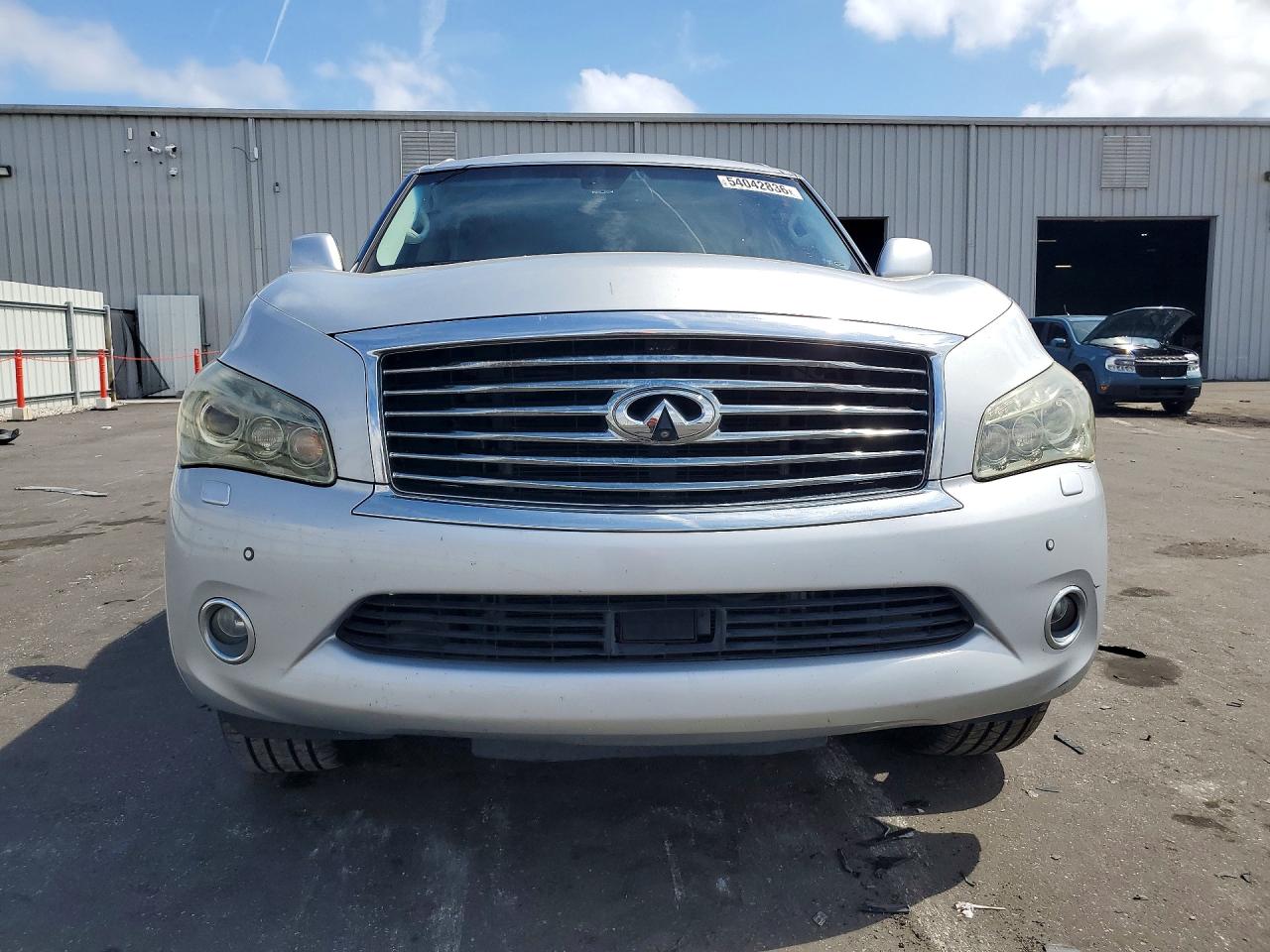 2012 INFINITI QX56 BASE