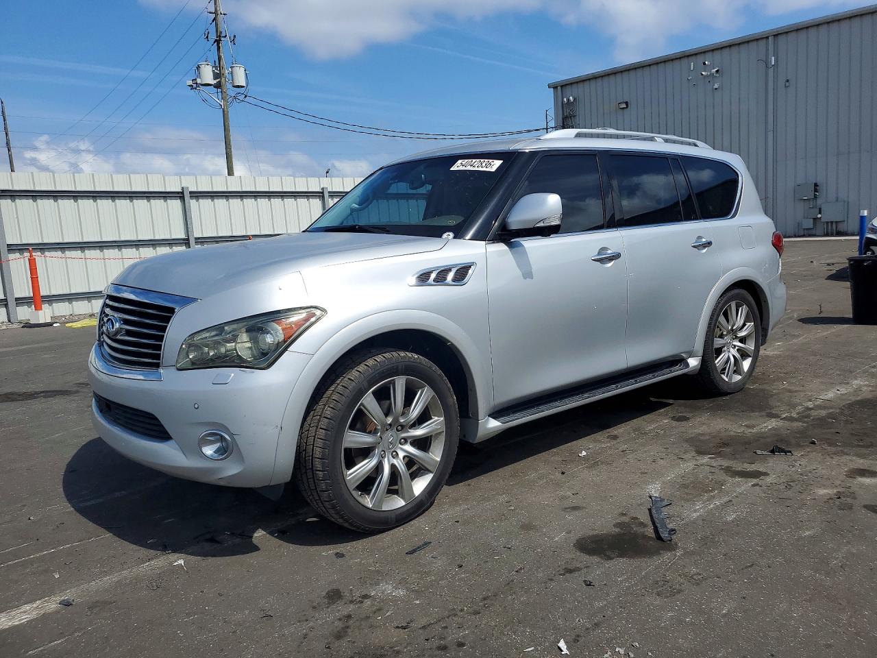 2012 INFINITI QX56 BASE