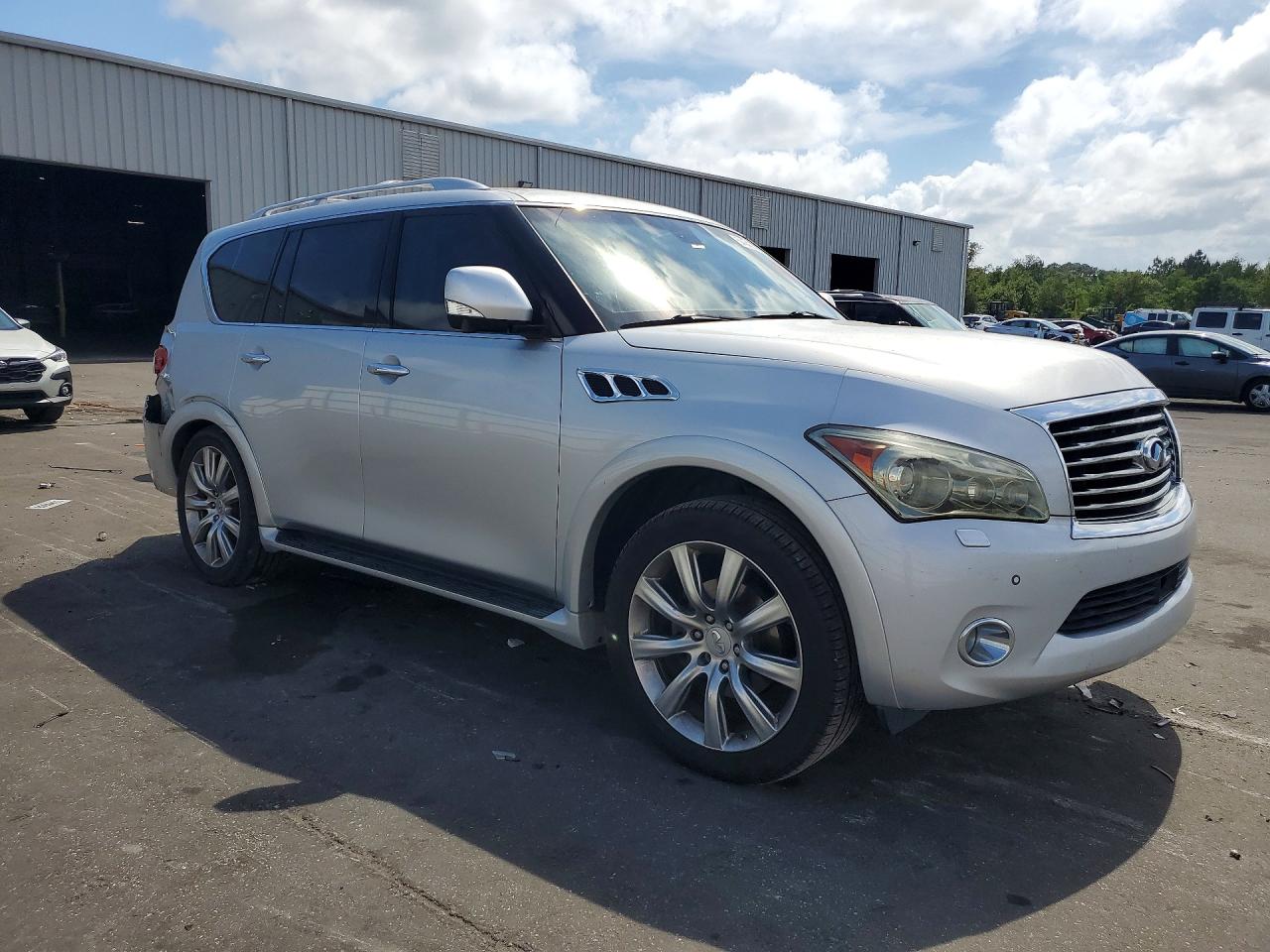 2012 INFINITI QX56 BASE