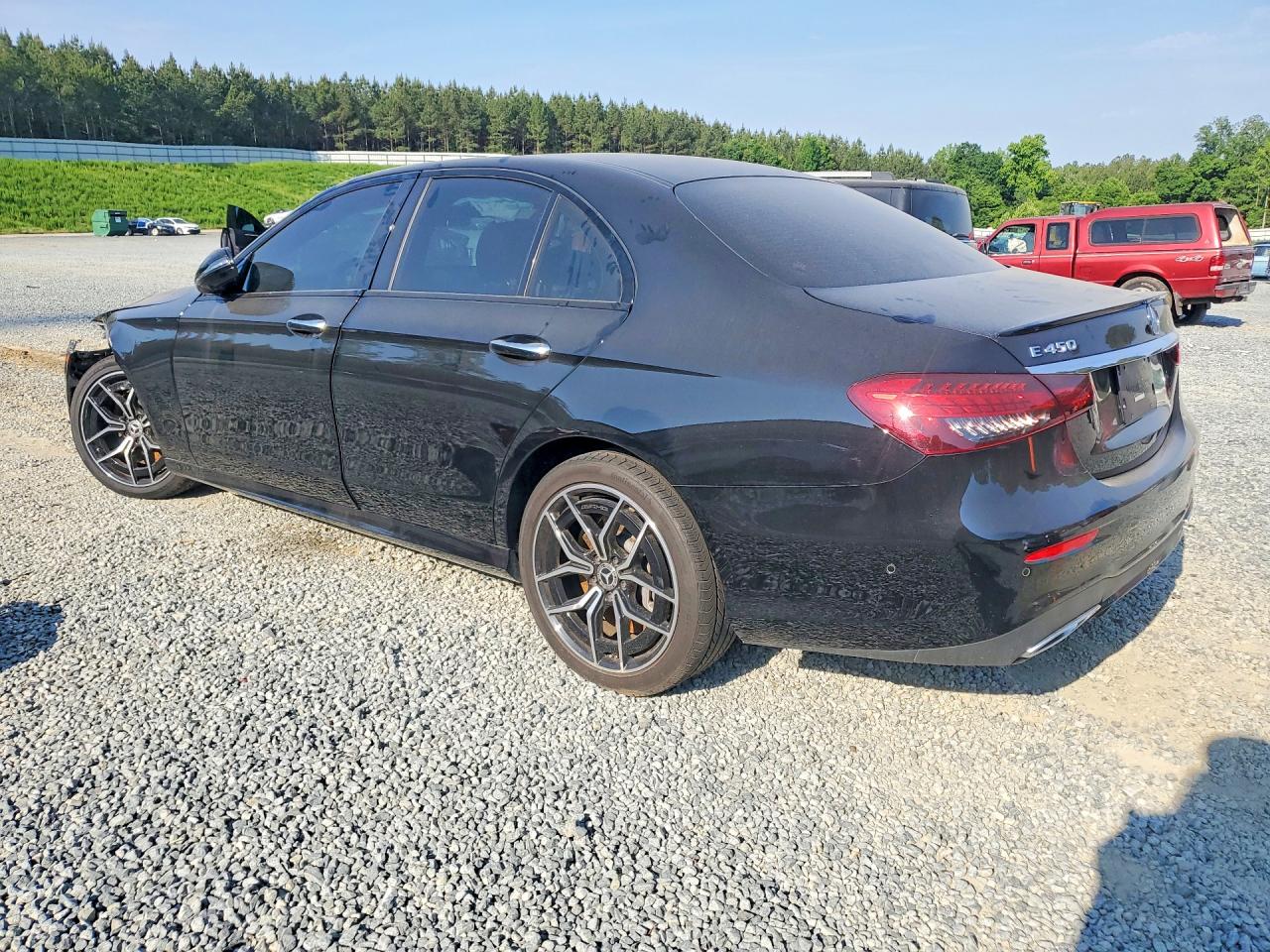 2022 MERCEDES-BENZ E-CLASS