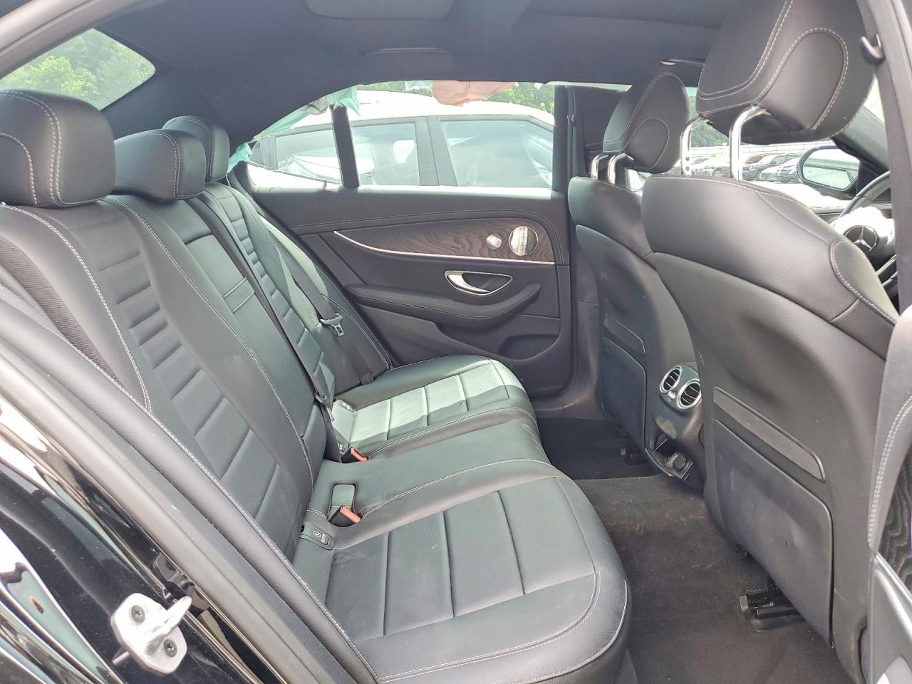 2022 MERCEDES-BENZ E-CLASS