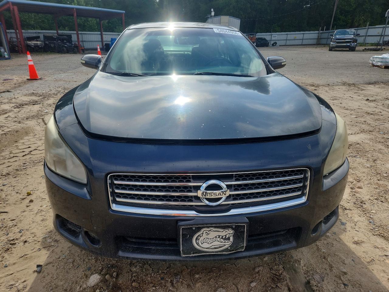 2011 NISSAN MAXIMA