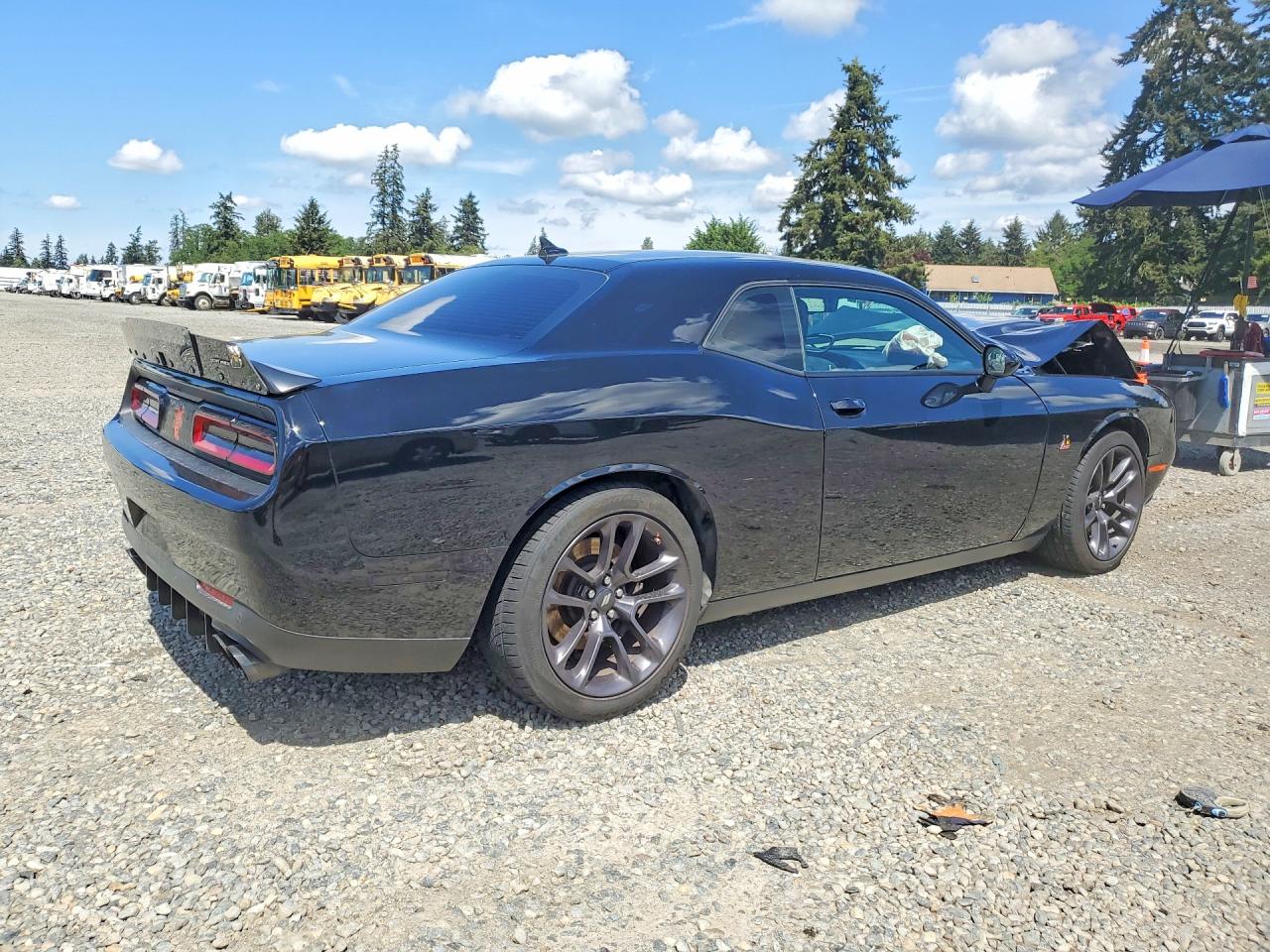 2022 DODGE CHALLENGER