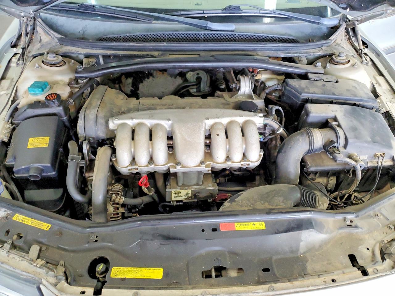 2001 VOLVO S80