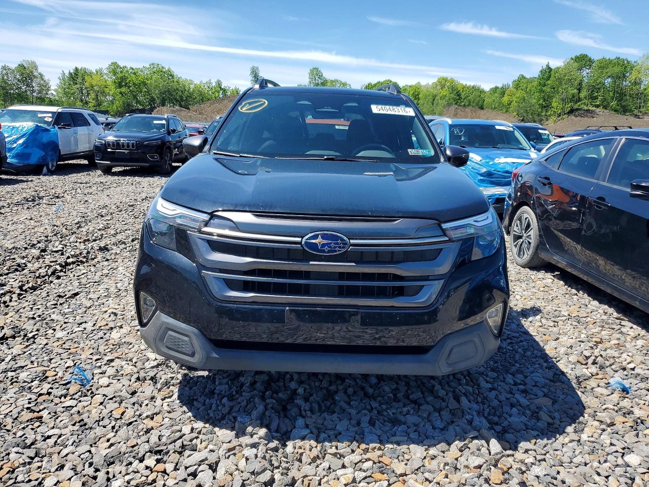2025 SUBARU FORESTER