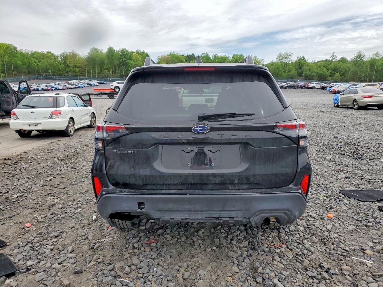 2025 SUBARU FORESTER