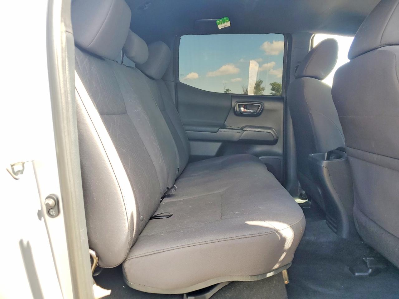 2018 TOYOTA TACOMA